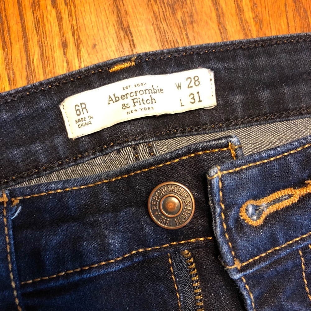 Abercrombie & Fitch Super Skinny Jeans
